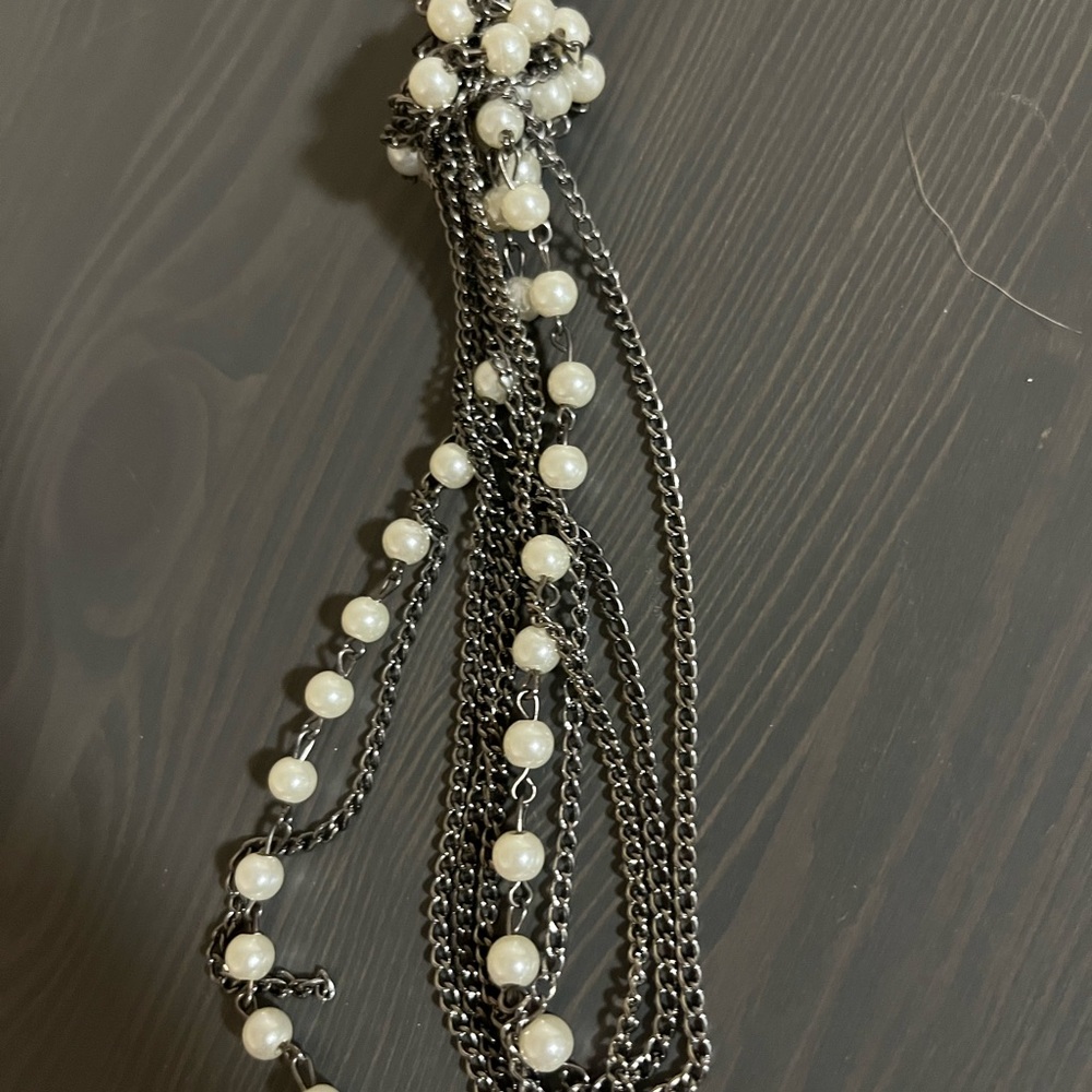 Necklace - Picture 2 of 3